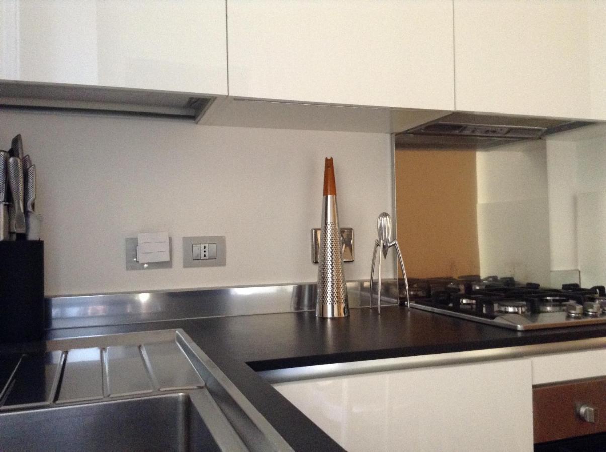 Residenza Littera Apartman Bologna Szoba fotó